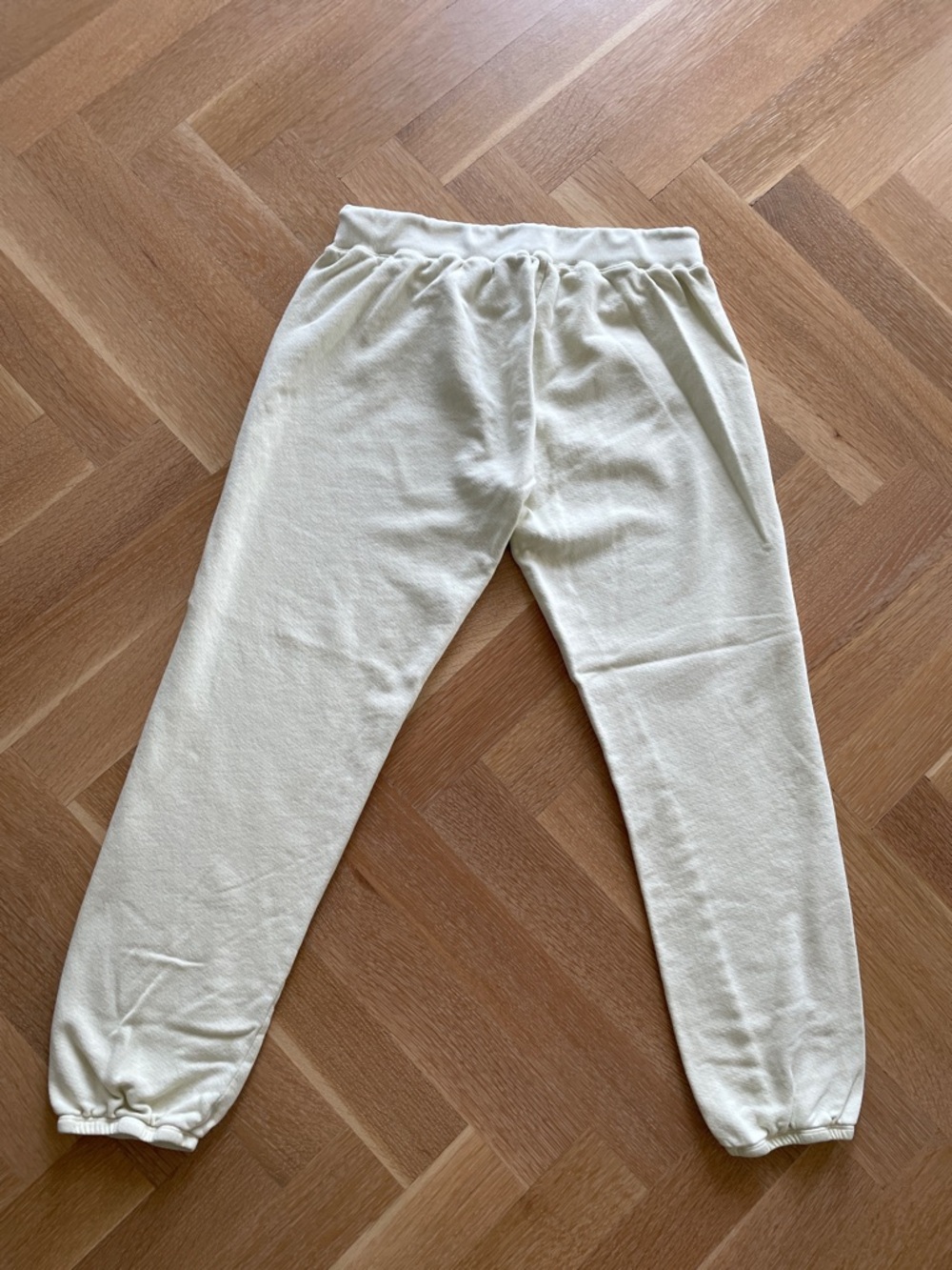 PerfectWhiteTee sweatpants size medium - Picture 4 of 7